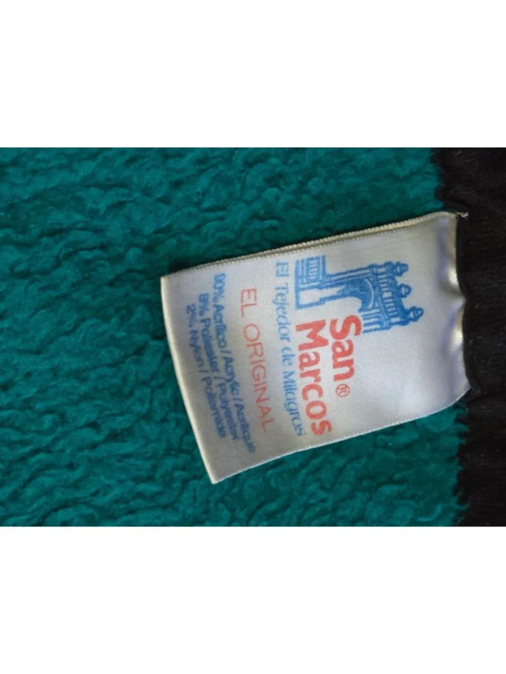 Vintage 70's San Marcos Grizzly Bear Turquoise Black Acrylic Queen Size Blanket,